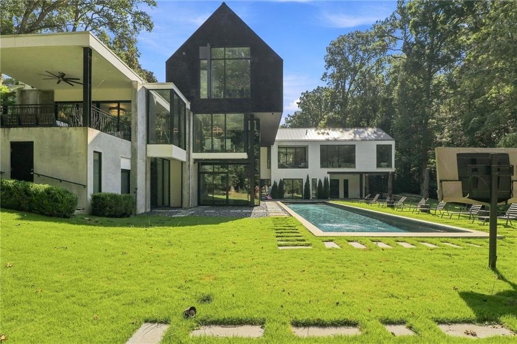 5 bedroom, 8 bathroom, 8,275 sq ft single family residence for sale at 2716 Ridgewood Road, Atlanta, GA 30327 — photo 7