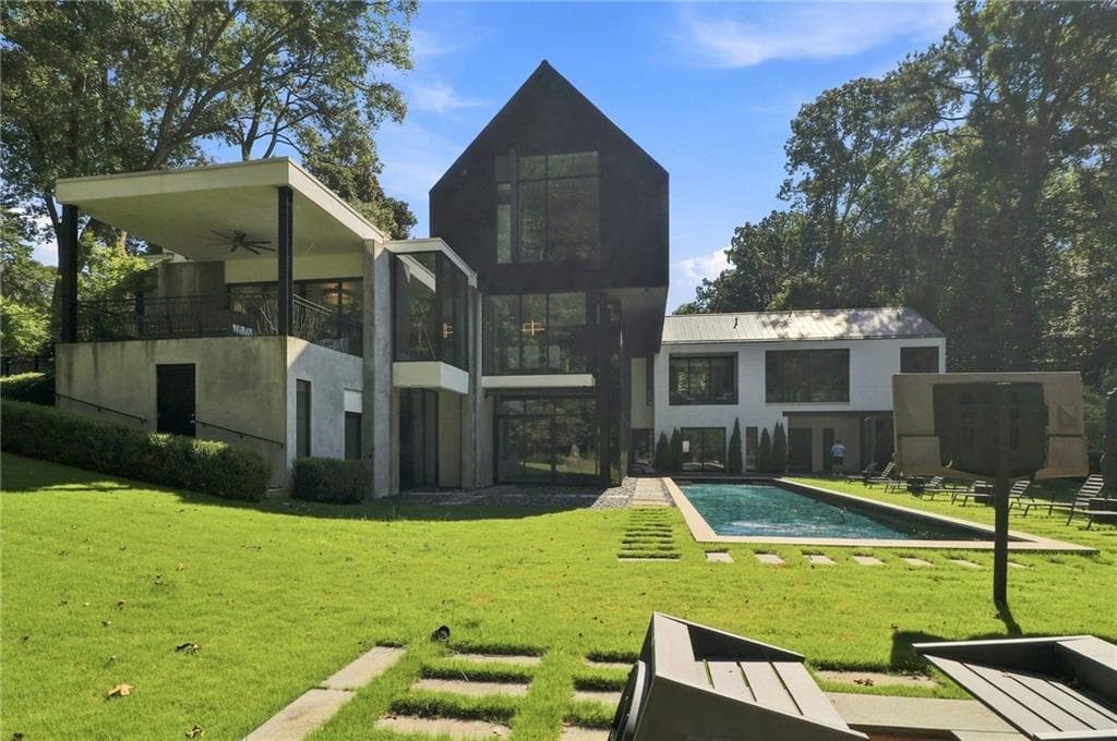 5 bedroom, 8 bathroom, 8,275 sq ft single family residence for sale at 2716 Ridgewood Road, Atlanta, GA 30327 — photo 8