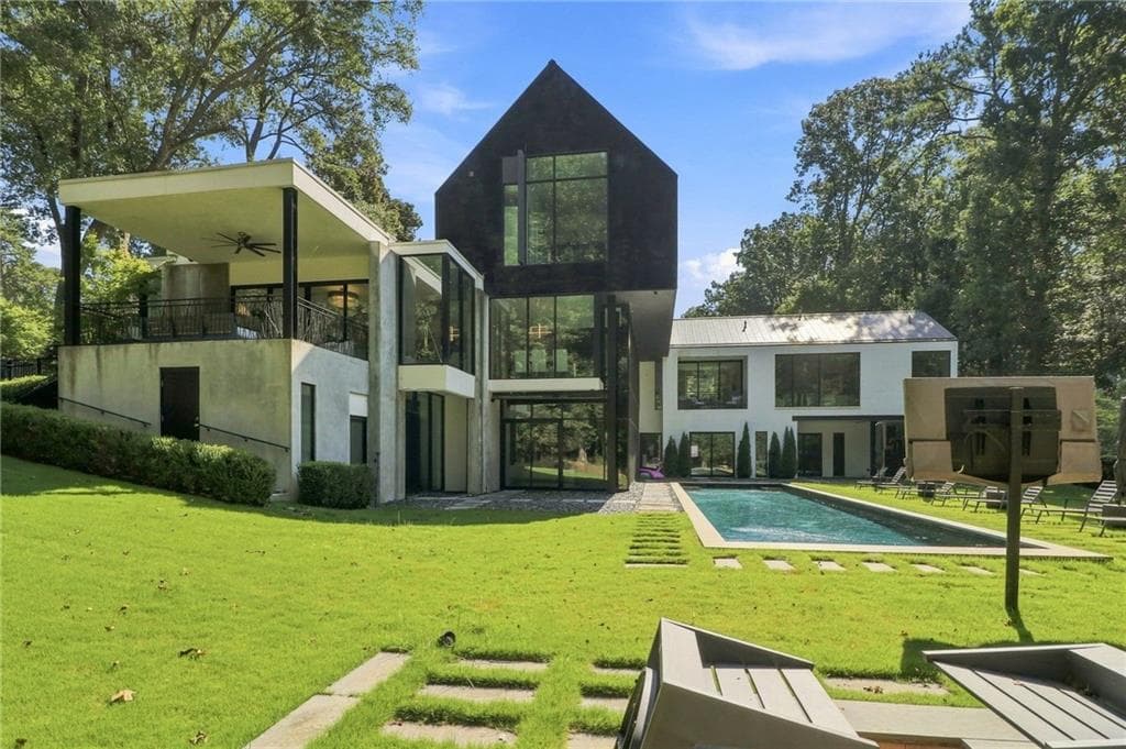 5 bedroom, 8 bathroom, 8,275 sq ft single family residence for sale at 2716 Ridgewood Road, Atlanta, GA 30327 — photo 9
