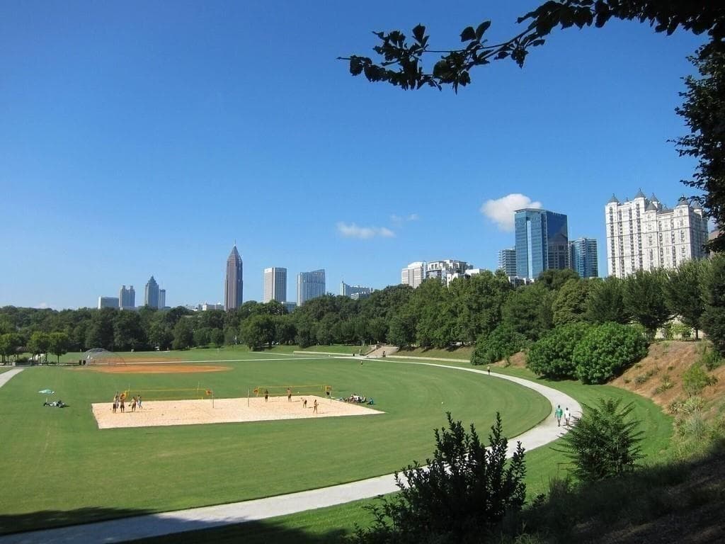 1 bedroom, 1 bathroom, 897 sq ft condominium for sale at 923 Peachtree Street 939, Atlanta, GA 30309 — photo 6