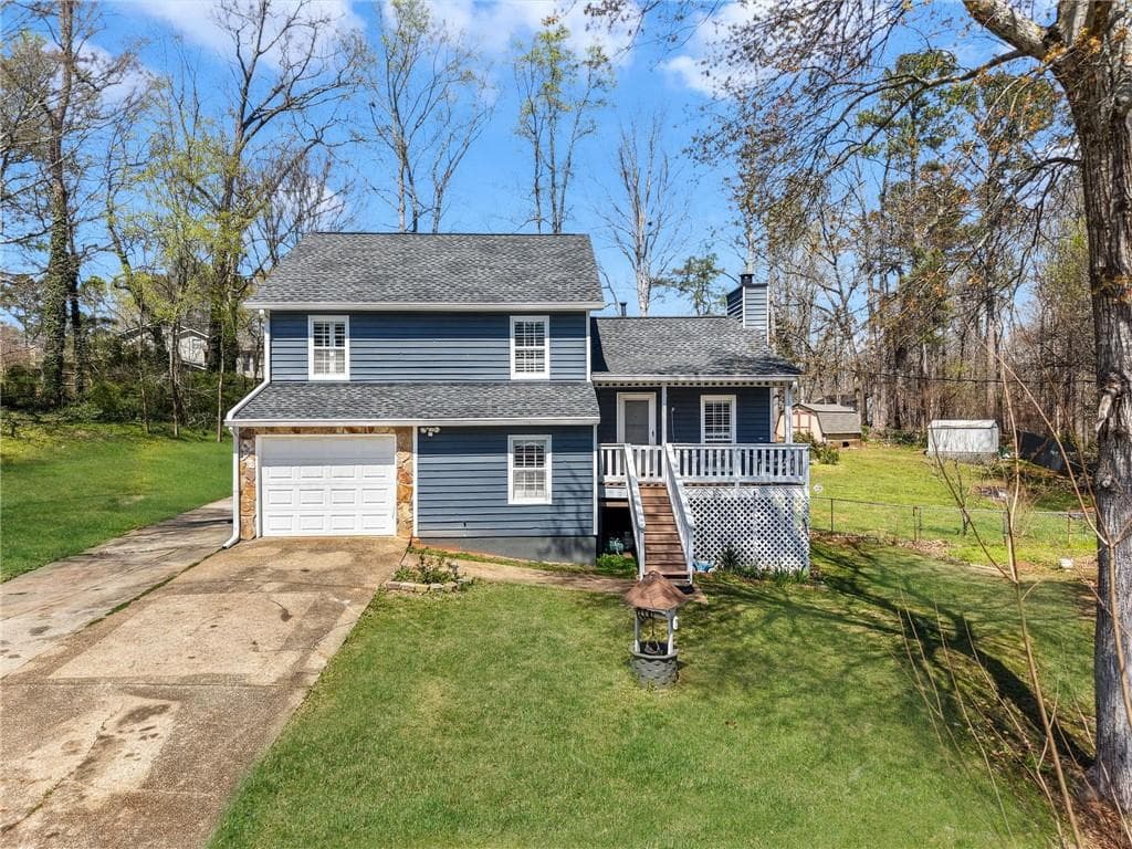 3 bedroom, 2 bathroom, 1,594 sq ft single family residence for sale at 1349 Ashbrook Drive, Lawrenceville, GA 30043