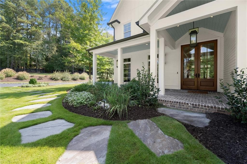 6 bedroom, 8 bathroom, 8,196 sq ft single family residence for sale at 15995 Freemanville Road, Milton, GA 30004 — photo 5