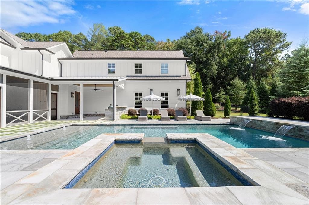6 bedroom, 8 bathroom, 8,196 sq ft single family residence for sale at 15995 Freemanville Road, Milton, GA 30004 — photo 4