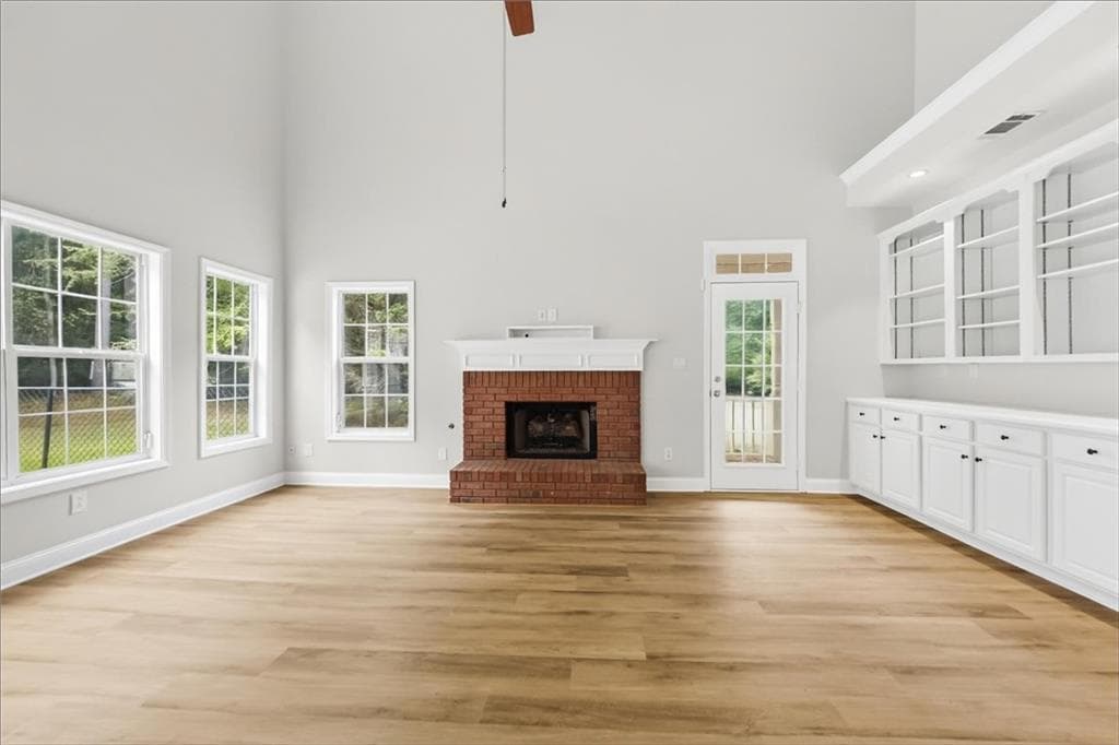 4 bedroom, 3 bathroom, 2,394 sq ft single family residence for sale at 190 Jay Trail, Fayetteville, GA 30215 — photo 2