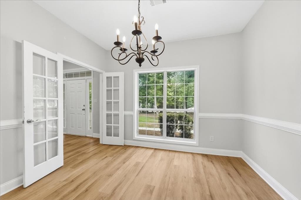 4 bedroom, 3 bathroom, 2,394 sq ft single family residence for sale at 190 Jay Trail, Fayetteville, GA 30215 — photo 4
