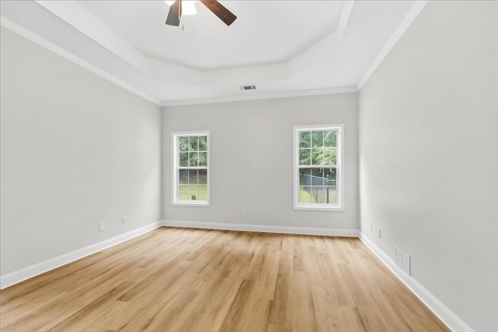 4 bedroom, 3 bathroom, 2,394 sq ft single family residence for sale at 190 Jay Trail, Fayetteville, GA 30215 — photo 8