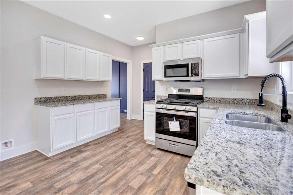 4 bedroom, 3 bathroom single family residence for sale at 15 Kestrel Circle, Covington, GA 30014 — photo 5