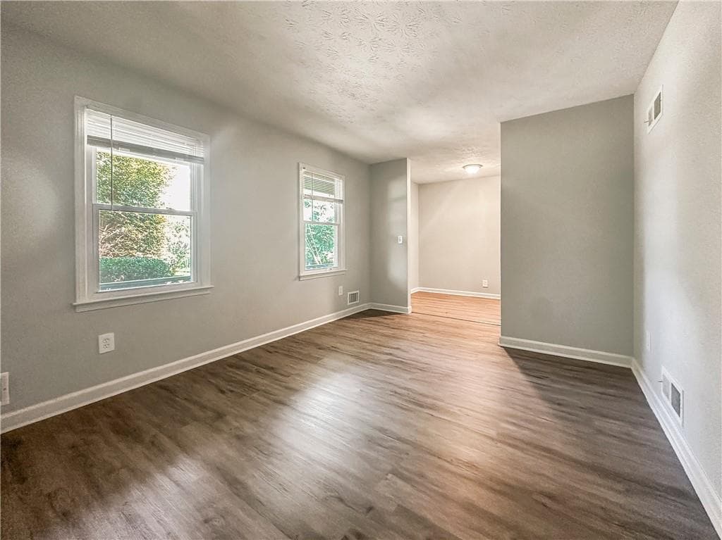 3 bedroom, 2 bathroom, 1,862 sq ft single family residence for rent at 4231 Marsh Road, Marietta, GA 30066 for $2,065 a month — photo 8