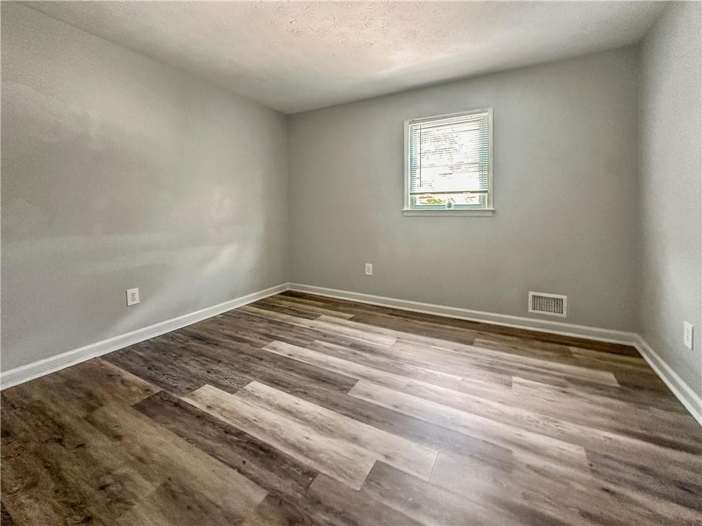 3 bedroom, 2 bathroom, 1,862 sq ft single family residence for rent at 4231 Marsh Road, Marietta, GA 30066 for $2,065 a month — photo 9