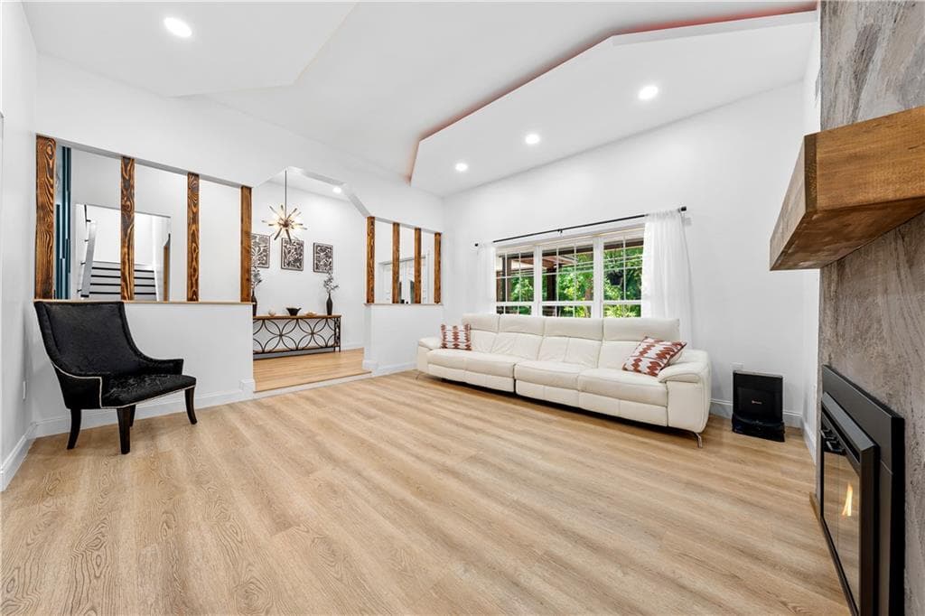 5 bedroom, 7 bathroom, 4,700 sq ft single family residence for sale at 270 Baker Street, Royston, GA 30662 — photo 8