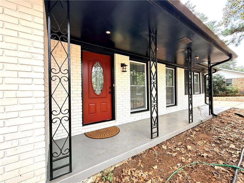3 bedroom, 2 bathroom, 1,500 sq ft single family residence for rent at 5456 Brownlee Road, Stone Mountain, GA 30087 for $2,500 a month — photo 8