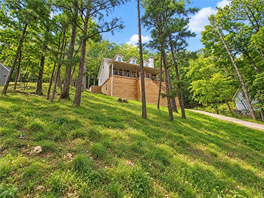 4 bedroom, 4 bathroom, 2,468 sq ft single family residence for sale at 118 Council Oak Loop, Waleska, GA 30183 — photo 3