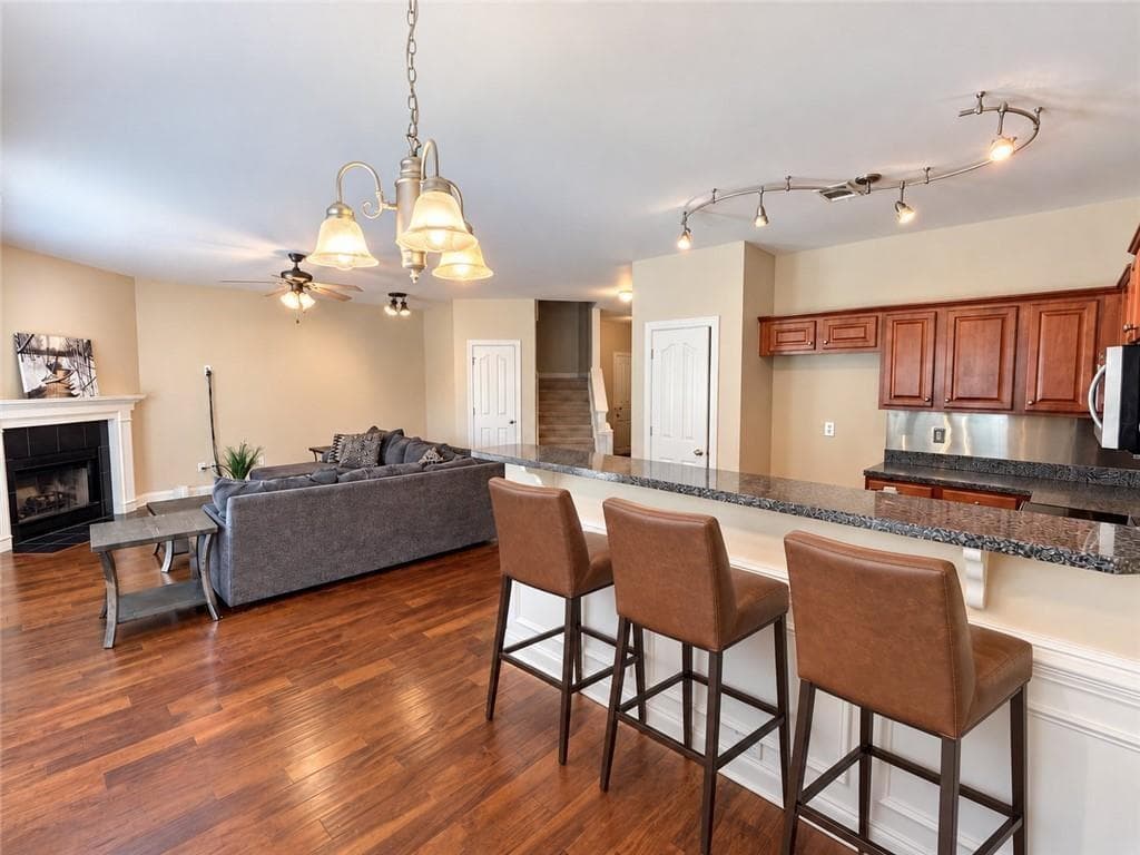 3 bedroom, 3 bathroom, 2,540 sq ft single family residence for sale at 5151 Apple Grove Road, Buford, GA 30519 — photo 8