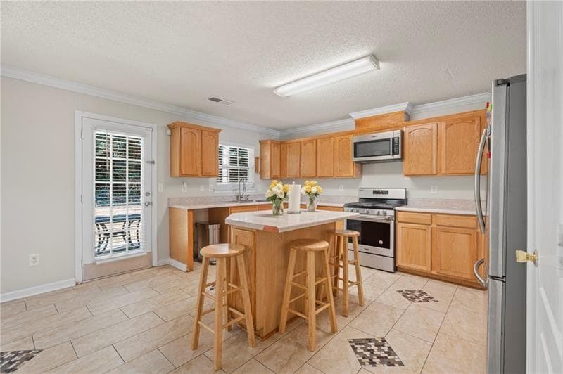 4 bedroom, 3 bathroom, 2,068 sq ft single family residence for sale at 1442 Hampton View Court, Marietta, GA 30008 — photo 9