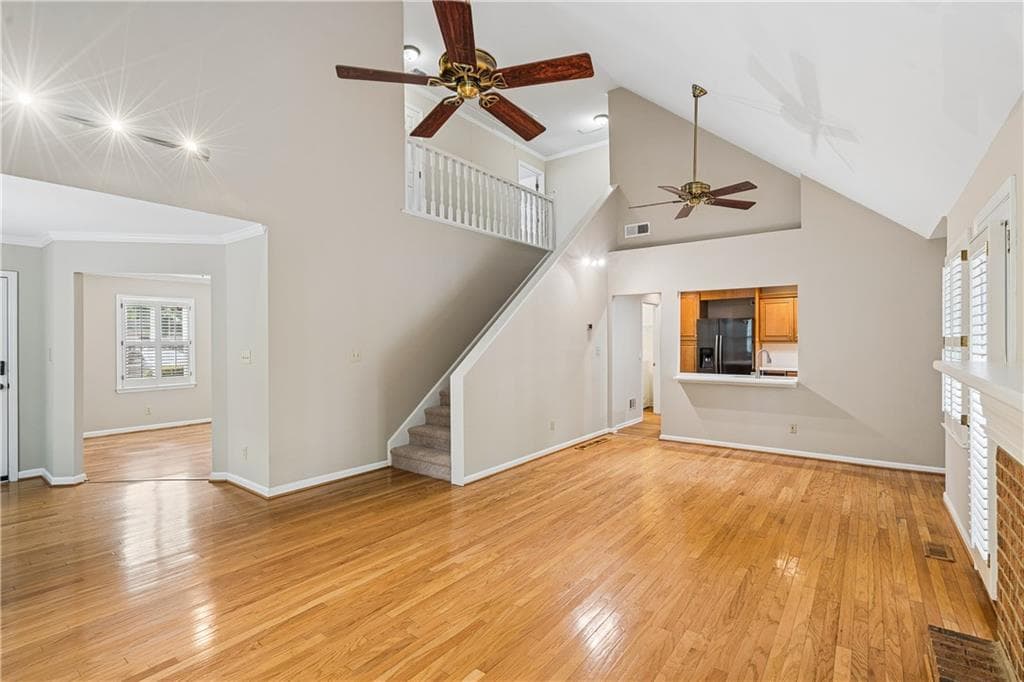 3 bedroom, 4 bathroom, 2,577 sq ft single family residence under contract at 880 Bridge Pointe Court, Alpharetta, GA 30005 — photo 3