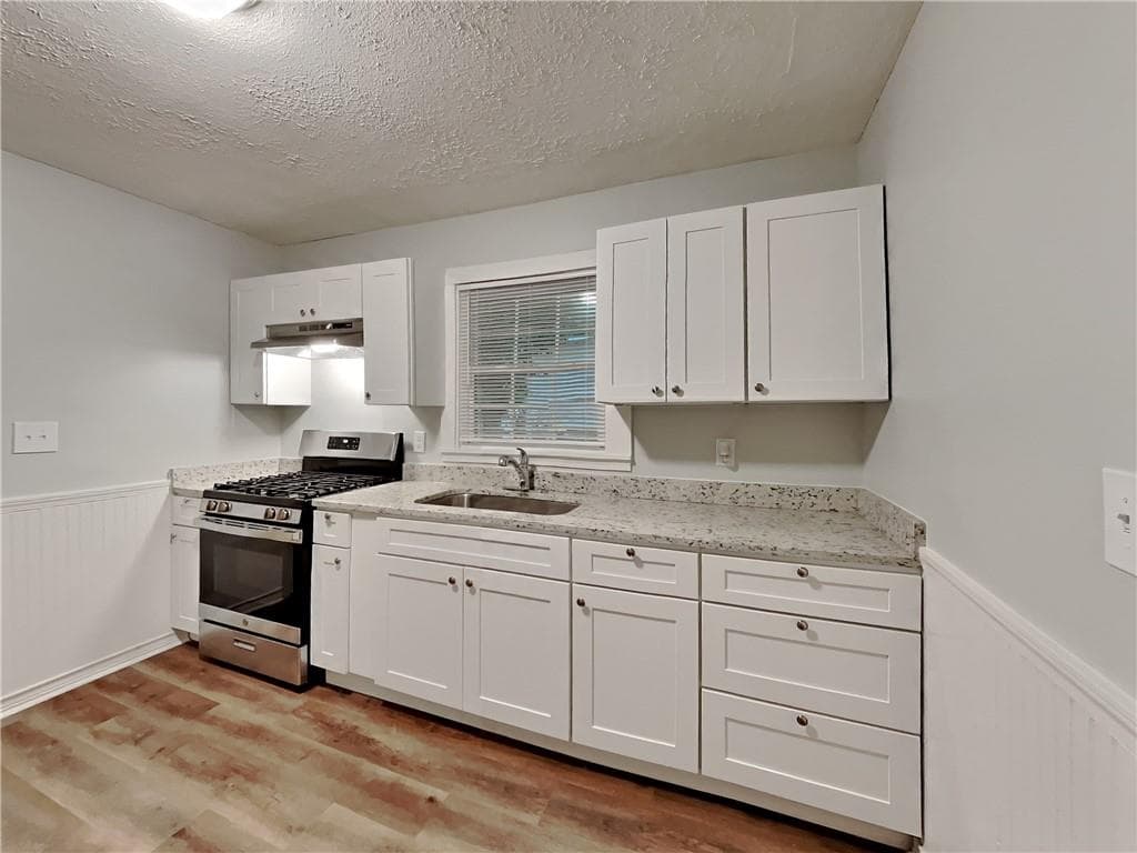 3 bedroom, 1 bathroom, 1,560 sq ft single family residence for rent at 1125 Curtis Drive, Forest Park, GA 30297 for $1,465 a month — photo 3