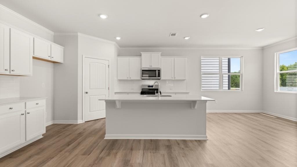 5 bedroom, 3 bathroom, 2,758 sq ft single family residence for sale at 96 Lambton Place, Braselton, GA 30517 — photo 6