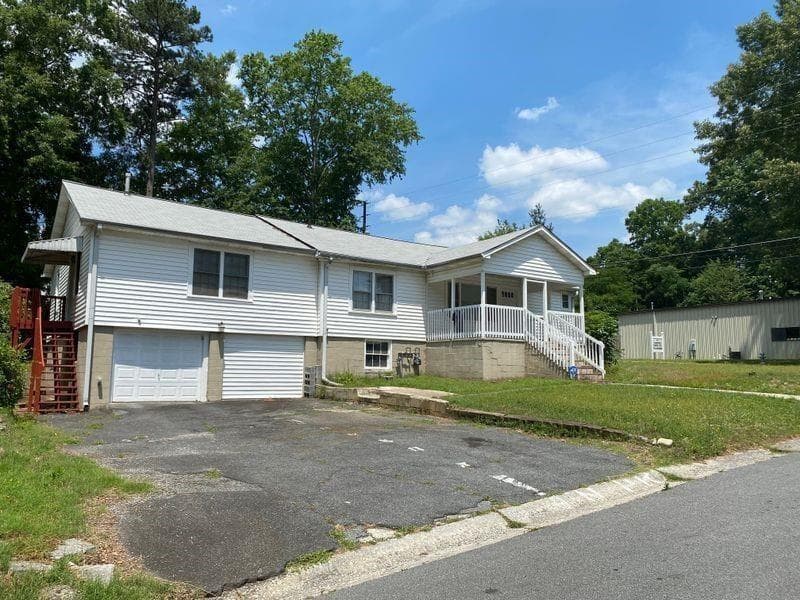 duplex for sale at 79 Ayers Avenue, Marietta, GA 30060 — photo 3