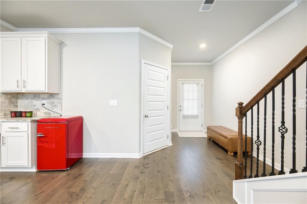 4 bedroom, 3 bathroom, 2,196 sq ft townhouse for sale at 2658 Wild Laurel Court, Norcross, GA 30071 — photo 3