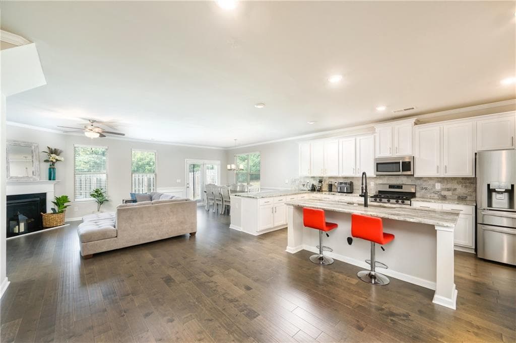 4 bedroom, 3 bathroom, 2,196 sq ft townhouse for sale at 2658 Wild Laurel Court, Norcross, GA 30071 — photo 9