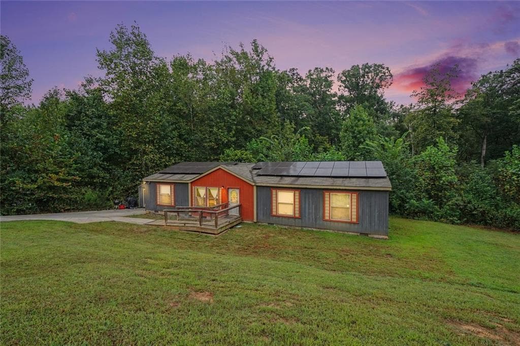3 bedroom, 2 bathroom, 1,920 sq ft single family residence for sale at 646 Ivy Creek Drive, Nicholson, GA 30565 — photo 2