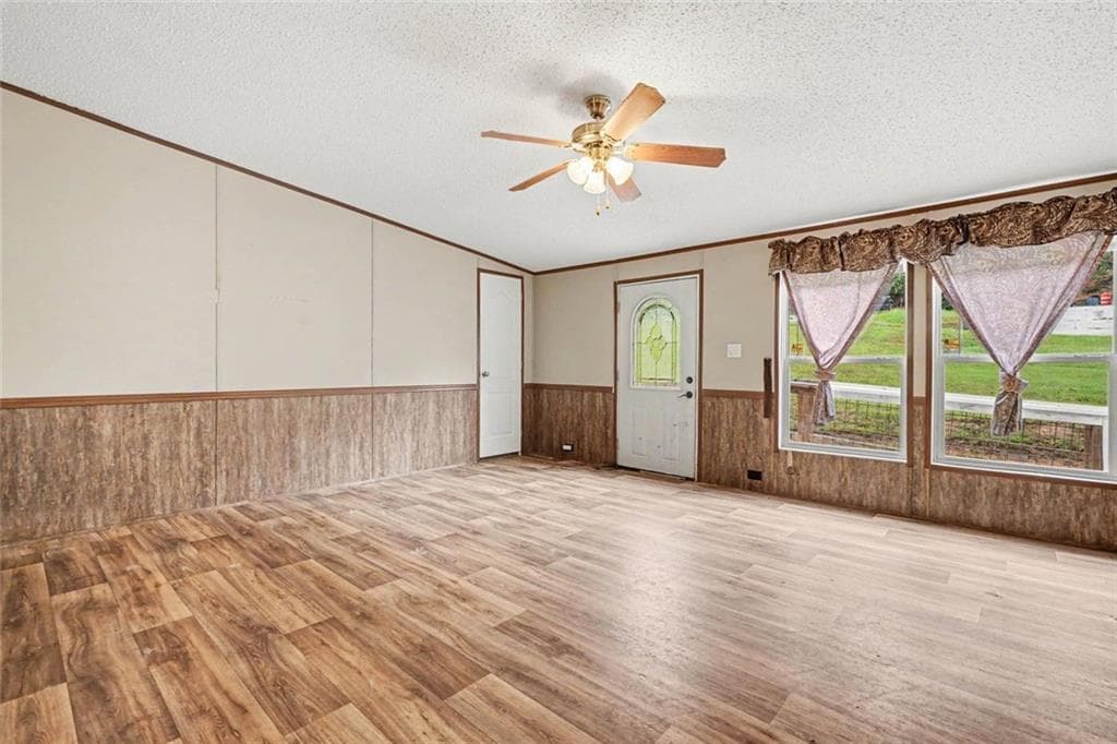 3 bedroom, 2 bathroom, 1,920 sq ft single family residence for sale at 646 Ivy Creek Drive, Nicholson, GA 30565 — photo 7