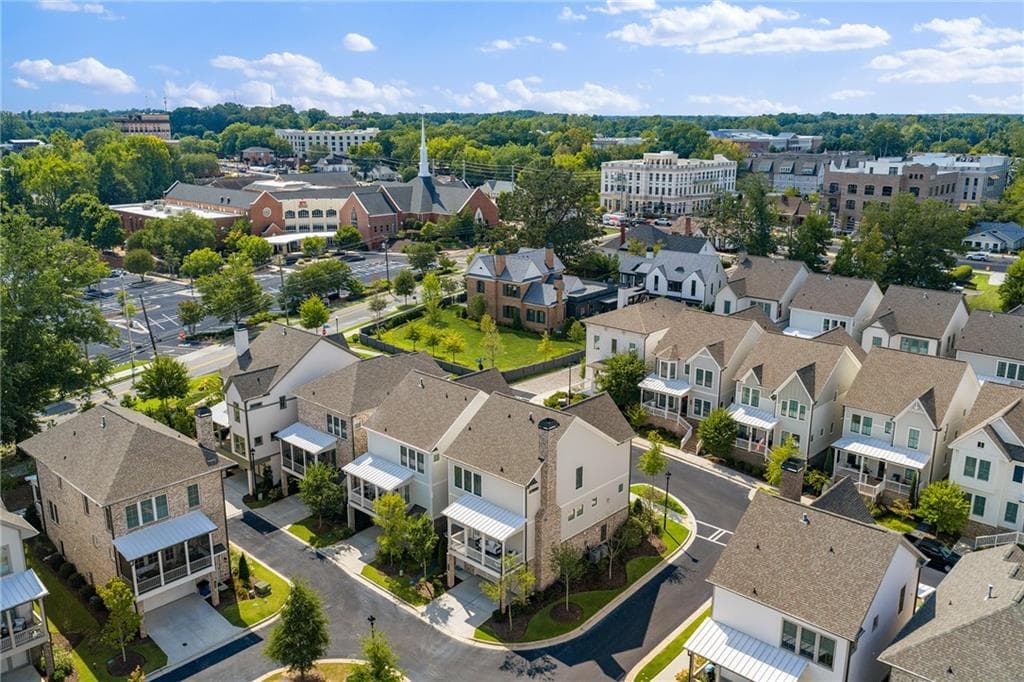 4 bedroom, 4 bathroom, 2,974 sq ft single family residence for sale at 230 Anglin Walk, Alpharetta, GA 30009 — photo 2