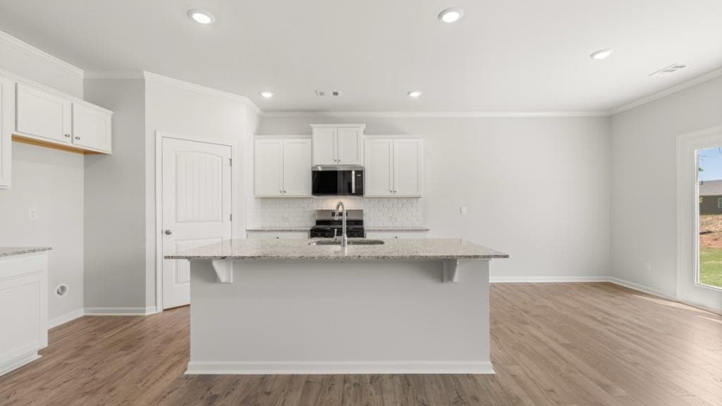 5 bedroom, 3 bathroom, 2,511 sq ft single family residence for sale at 397 Belmont Drive, Cartersville, GA 30120 — photo 5