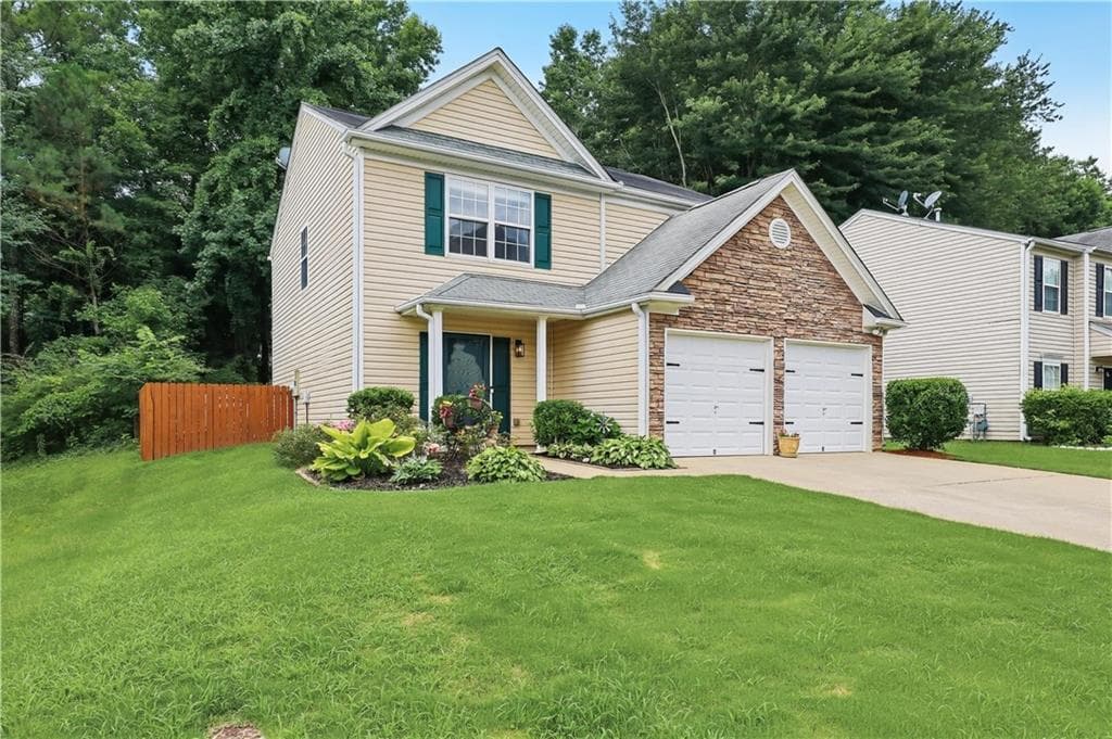 3 bedroom, 3 bathroom, 1,848 sq ft single family residence for sale at 313 Westminster Drive, Canton, GA 30114 — photo 1 of 29