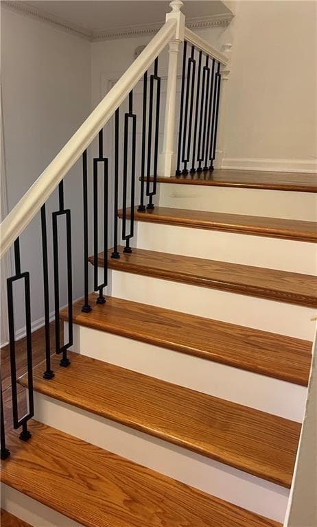 4 bedroom, 3 bathroom, 2,255 sq ft single family residence for sale at 620 Oakstone Way, Roswell, GA 30075 — photo 9
