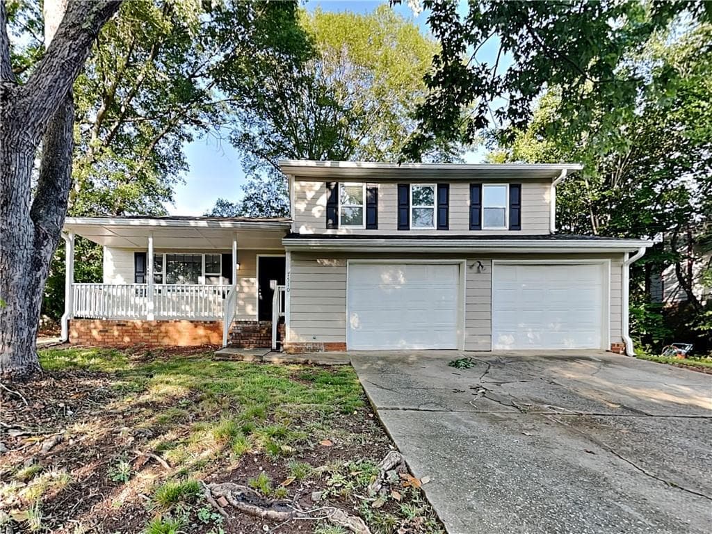 3 bedroom, 2 bathroom, 1,439 sq ft single family residence for rent at 7510 Elliot Way, Jonesboro, GA 30236 for $1,780 a month — photo 1 of 18