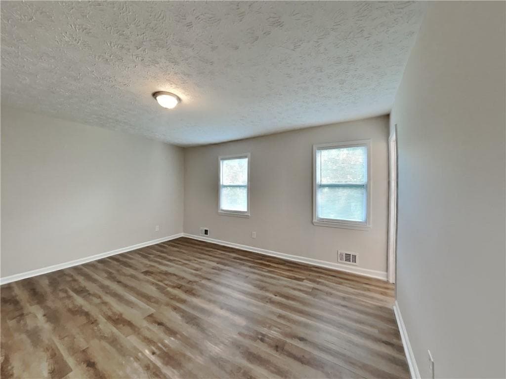 3 bedroom, 2 bathroom, 1,439 sq ft single family residence for rent at 7510 Elliot Way, Jonesboro, GA 30236 for $1,780 a month — photo 7