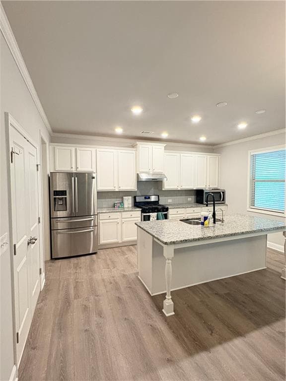 4 bedroom, 3 bathroom, 2,974 sq ft single family residence for rent at 3235 Ivy Farm Path, Buford, GA 30519 for $2,800 a month — photo 9