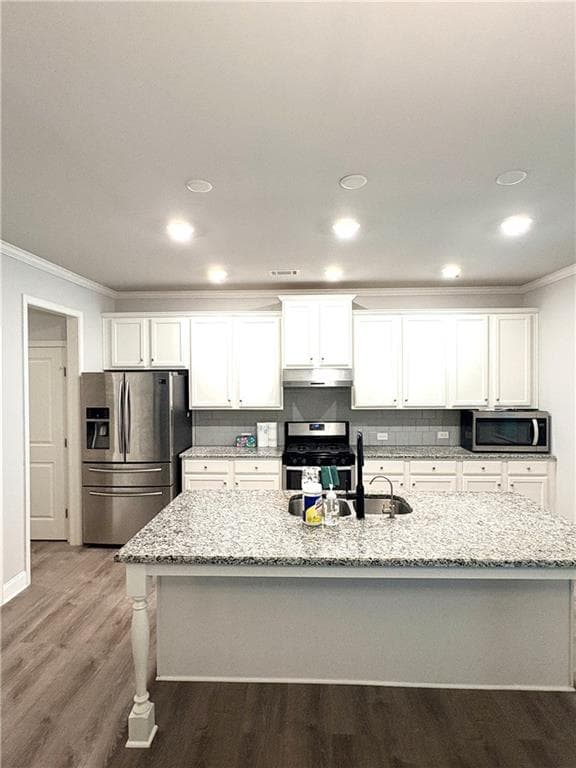 4 bedroom, 3 bathroom, 2,974 sq ft single family residence for rent at 3235 Ivy Farm Path, Buford, GA 30519 for $2,800 a month — photo 10