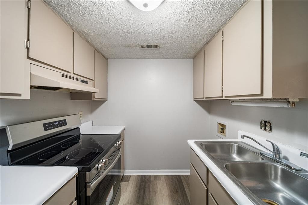 other for sale at 901 Orange Street, Fort Valley, GA 31030 — photo 10
