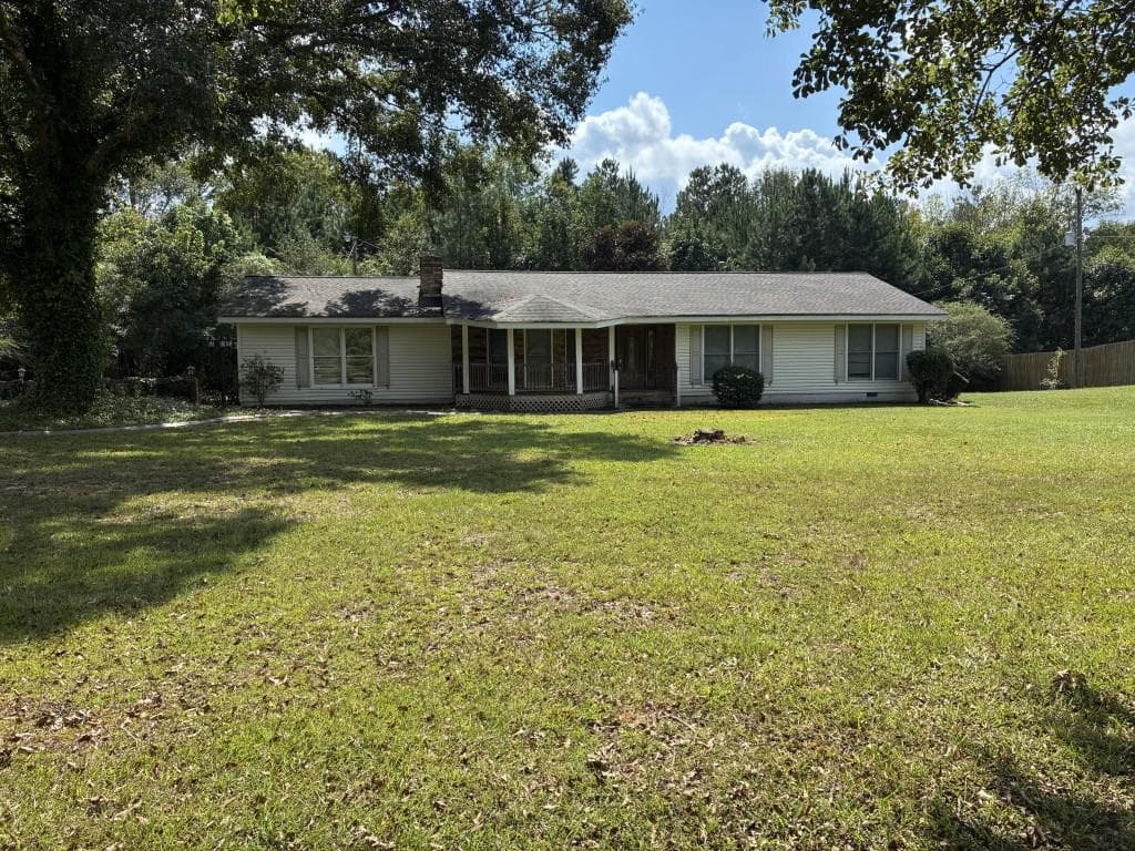 3 bedroom, 3 bathroom, 1,668 sq ft single family residence under contract at 2307 HIGHWAY 16 EAST, Newnan, GA 30263