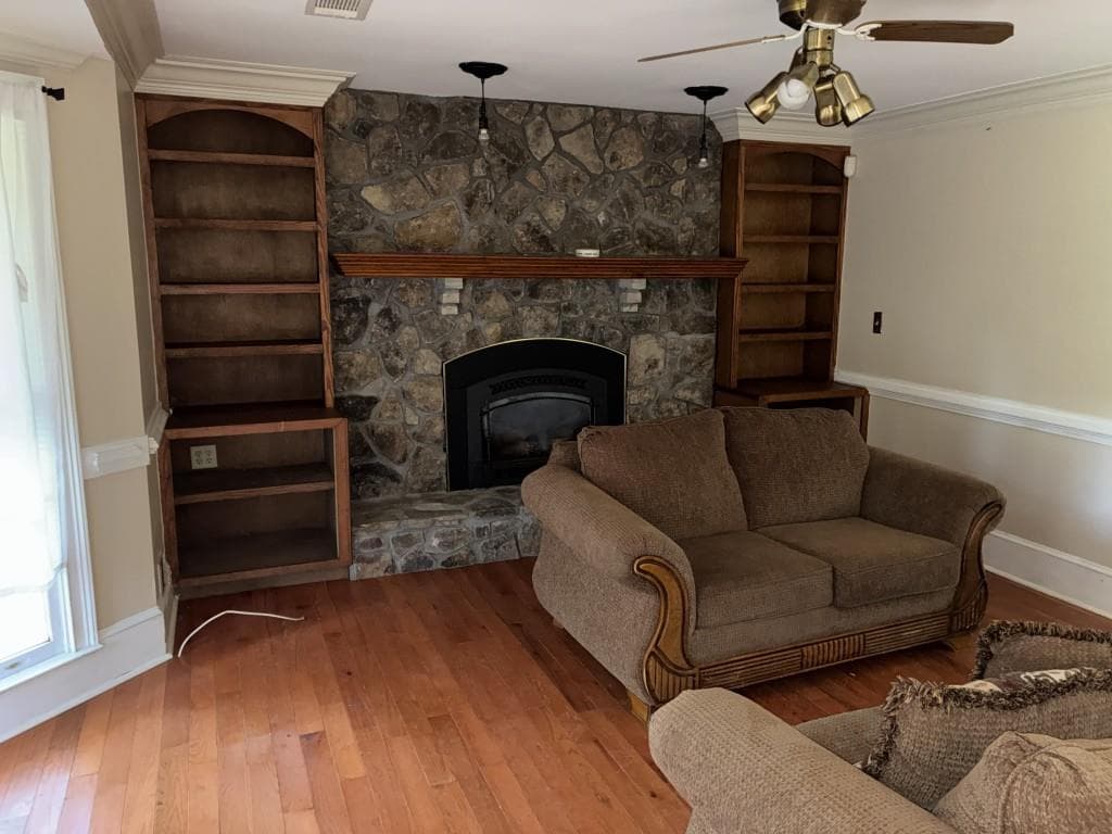 3 bedroom, 3 bathroom, 1,668 sq ft single family residence under contract at 2307 HIGHWAY 16 EAST, Newnan, GA 30263 — photo 6