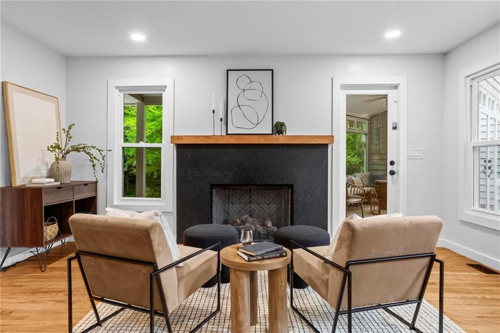 5 bedroom, 4 bathroom, 4,200 sq ft single family residence for sale at 172 Carriage Trace, Marietta, GA 30068 — photo 10