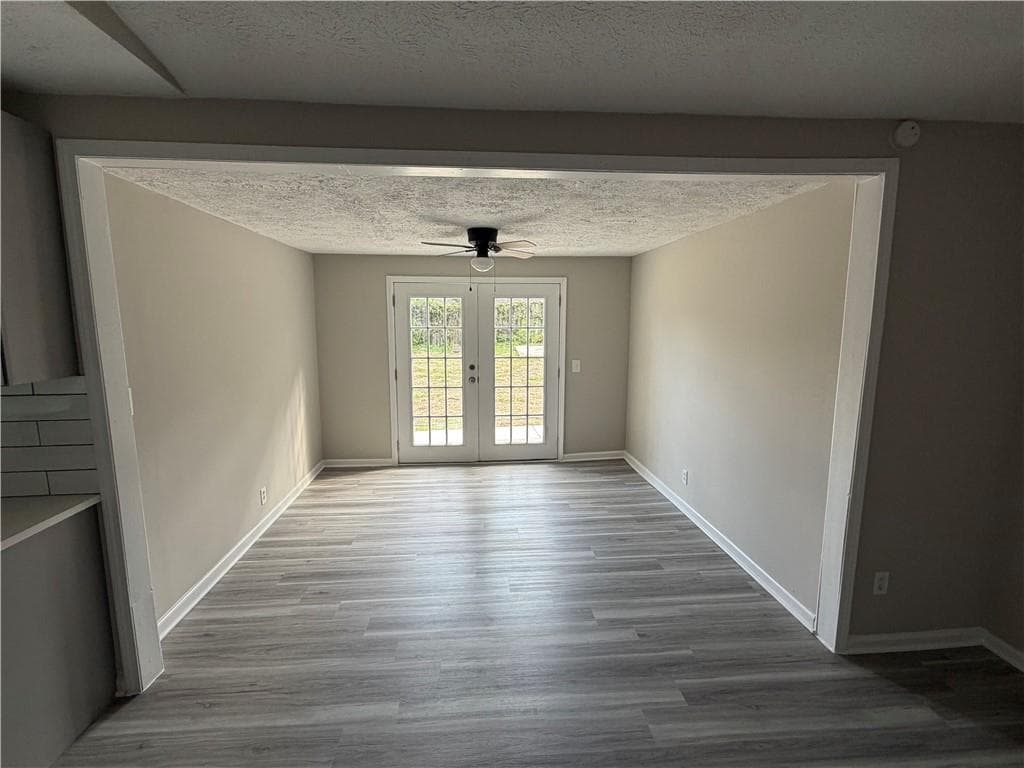 3 bedroom, 2 bathroom, 1,450 sq ft single family residence for sale at 3321 Mustang Drive, Powder Springs, GA 30127 — photo 7