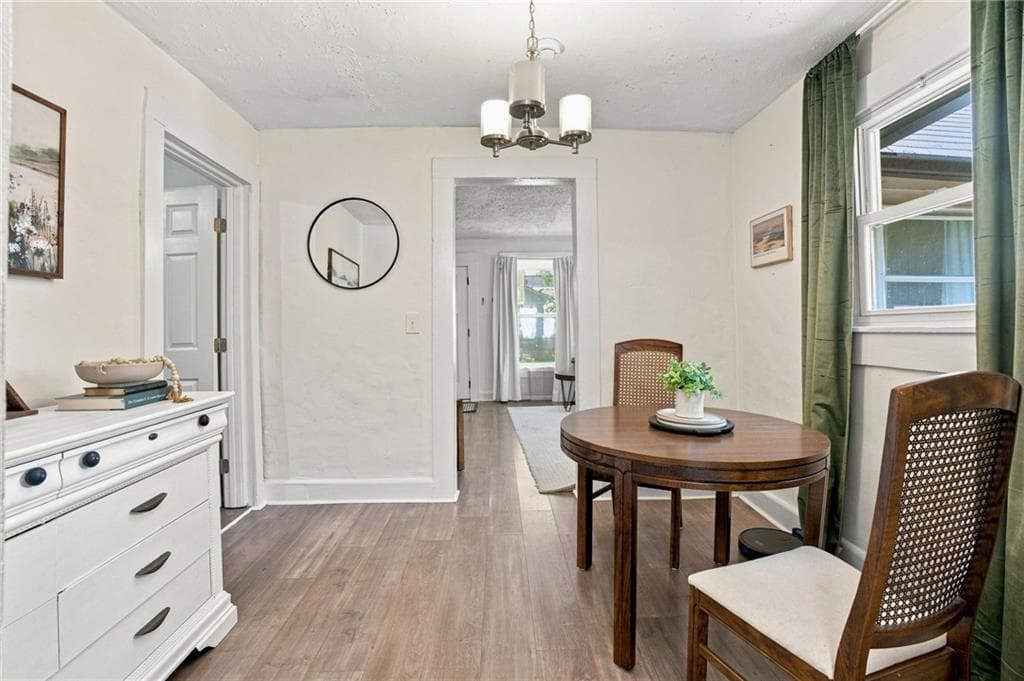 2 bedroom, 1 bathroom, 808 sq ft single family residence for sale at 3383 Lawrence St, Scottdale, GA 30079 — photo 7