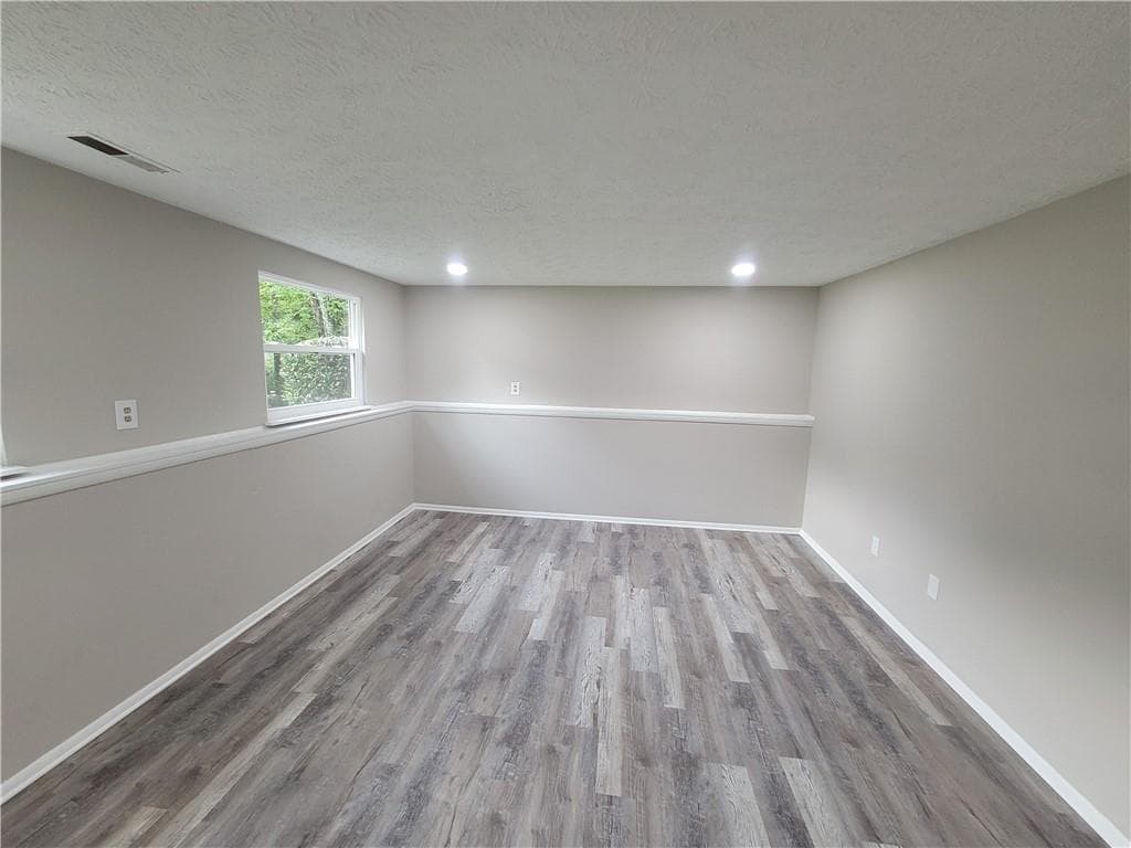 3 bedroom, 2 bathroom, 1,440 sq ft single family residence for sale at 726 Lawndale Court, Norcross, GA 30093 — photo 10