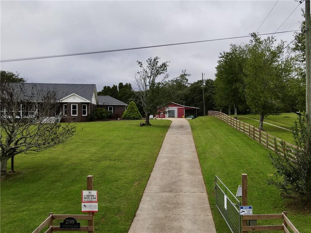 4 bedroom, 3 bathroom, 3,900 sq ft single family residence for sale at 2199 Horsley Mill Road, Carrollton, GA 30116 — photo 5