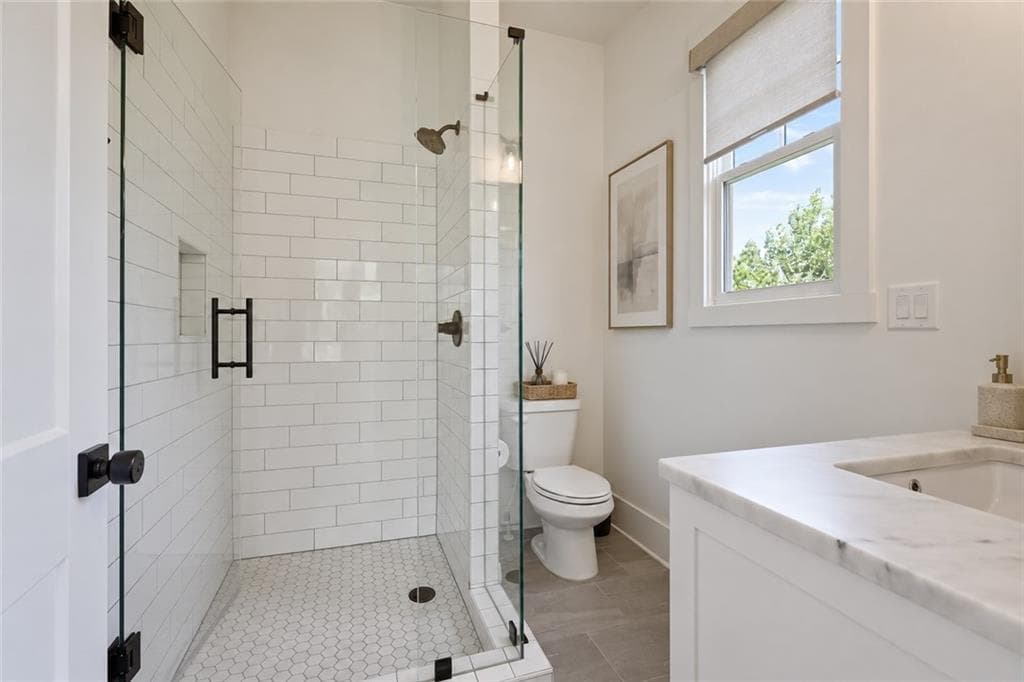5 bedroom, 5 bathroom, 3,439 sq ft single family residence for sale at 2878 Ollie Avenue, Norcross, GA 30071 — photo 6
