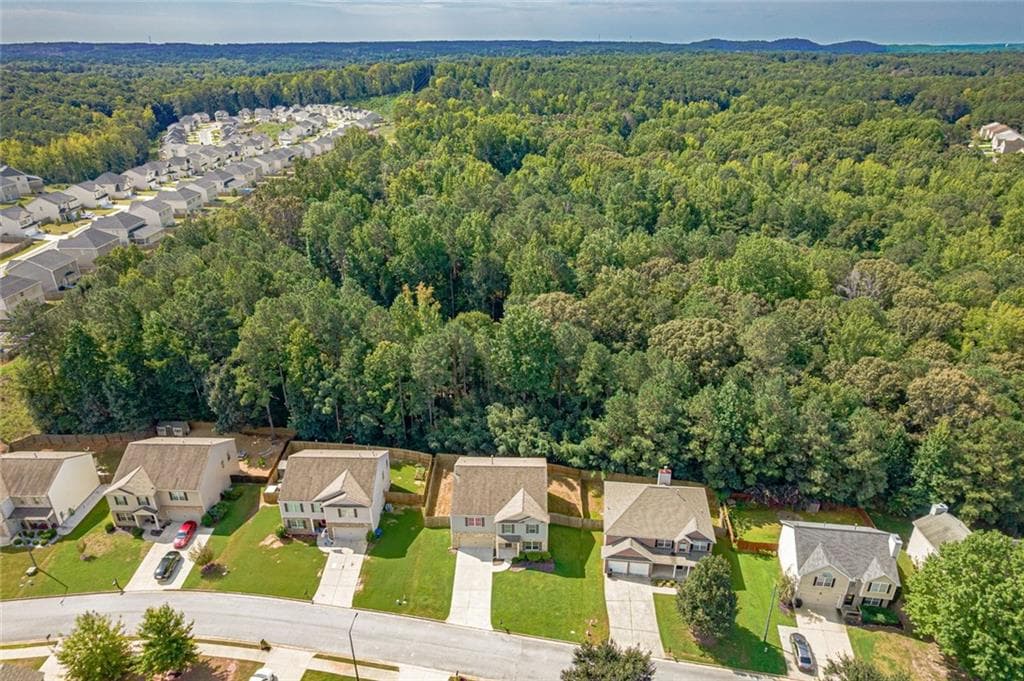 5 bedroom, 3 bathroom, 3,660 sq ft single family residence for sale at 176 Birchfield Way, Dallas, GA 30132 — photo 3