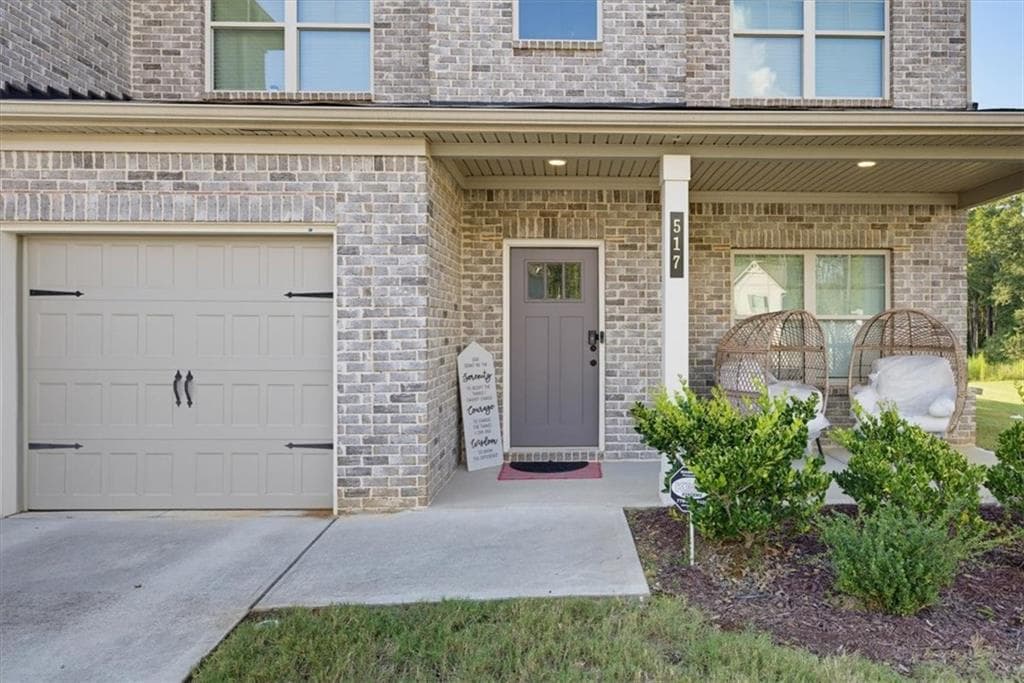 5 bedroom, 5 bathroom, 3,812 sq ft single family residence for sale at 517 Redchurch Dr, Mcdonough, GA 30252 — photo 4
