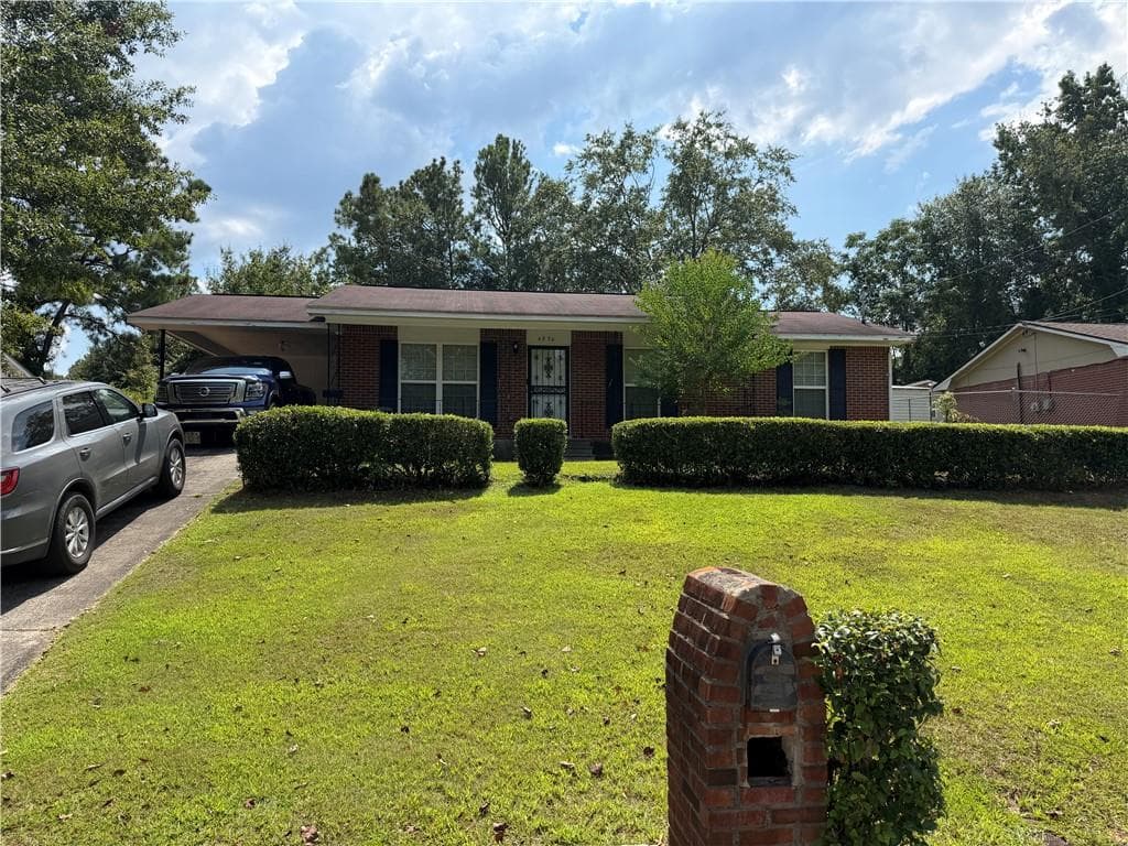 2 bedroom, 1 bathroom, 1,050 sq ft single family residence for sale at 4930 Dorado Circle, Columbus, GA 31907