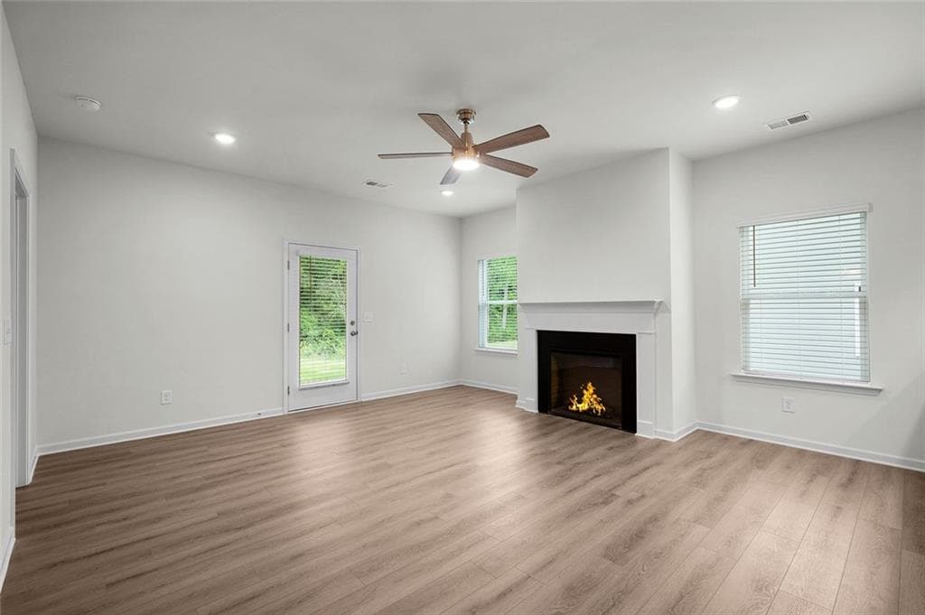 3 bedroom, 3 bathroom, 2,231 sq ft single family residence for rent at 145 Sycamore Lane, Calhoun, GA 30701 for $2,200 a month — photo 4