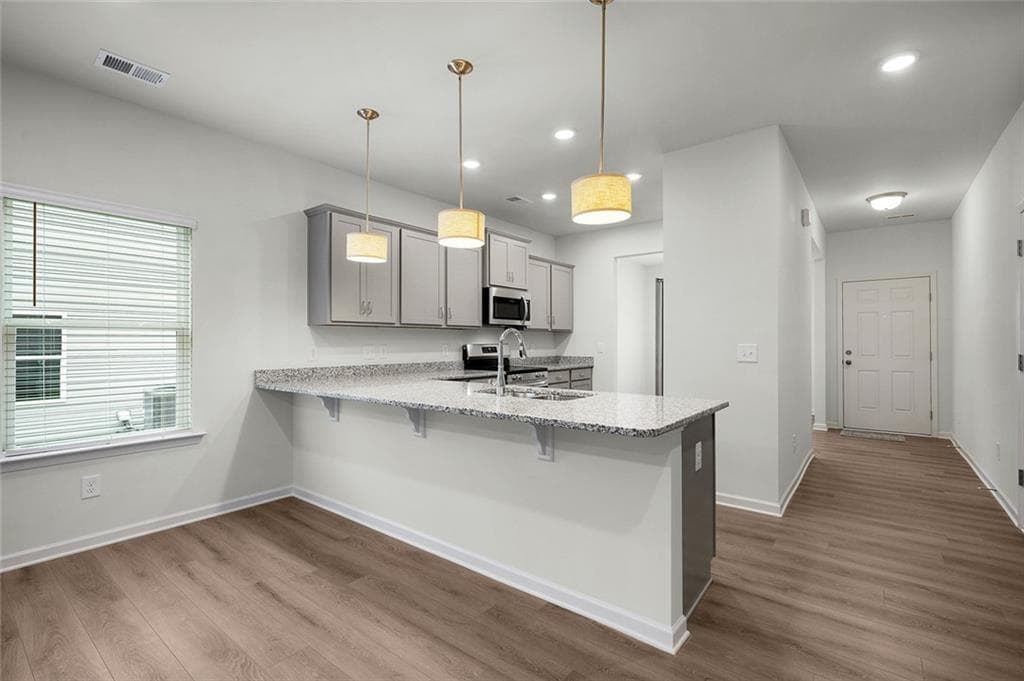 3 bedroom, 3 bathroom, 2,231 sq ft single family residence for rent at 145 Sycamore Lane, Calhoun, GA 30701 for $2,200 a month — photo 7