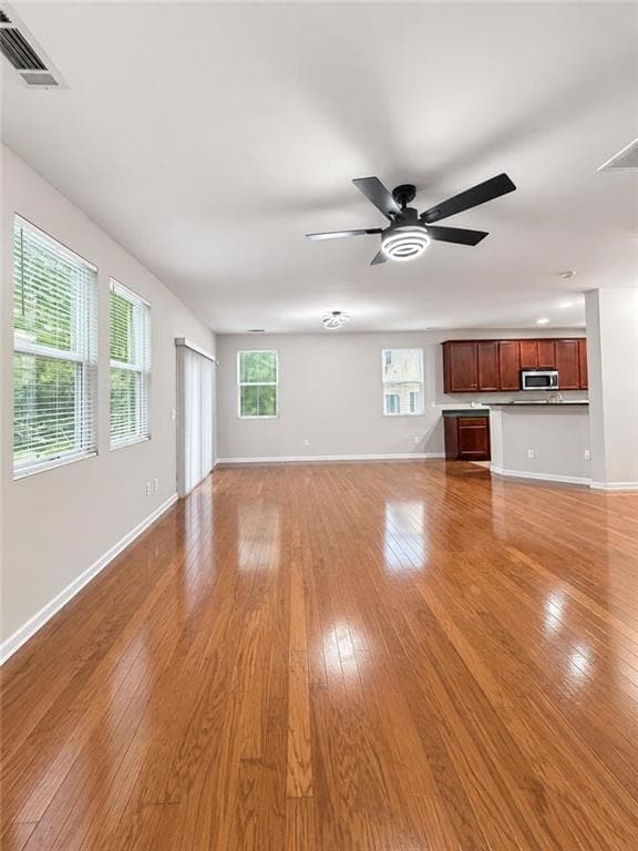 3 bedroom, 3 bathroom, 2,102 sq ft single family residence for rent at 5557 SABLE WAY, Atlanta, GA 30349 for $2,700 a month — photo 5
