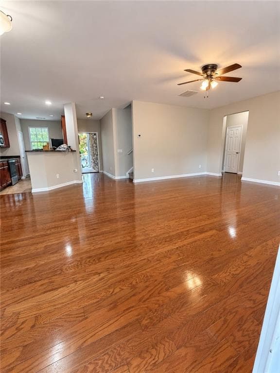 3 bedroom, 3 bathroom, 2,102 sq ft single family residence for rent at 5557 SABLE WAY, Atlanta, GA 30349 for $2,700 a month — photo 8